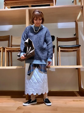 「RODE SKO」｜「アイテム（スリッポン）」を使った、asamiさん（レディース・164cm）の冬コーディネート
