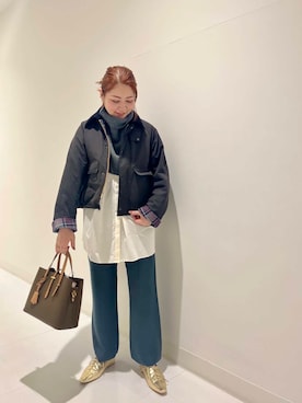 「アイテム（ネックウォーマー/スヌード）」を使った、asamiさん（レディース・164cm）の秋コーディネート