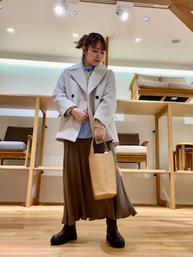 「アイテム（ピーコート）」を使った、asamiさん（レディース・164cm）の秋コーディネート