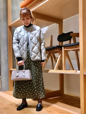 「RODE SKO」｜「アイテム（ダウンジャケット/コート）」を使った、asamiさん（レディース・164cm）の冬コーディネート