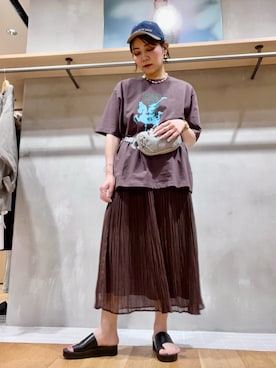 「KBF（ケイビーエフ）のアイテム（バッグ）」を使った、asamiさん（レディース・164cm）の夏コーディネート