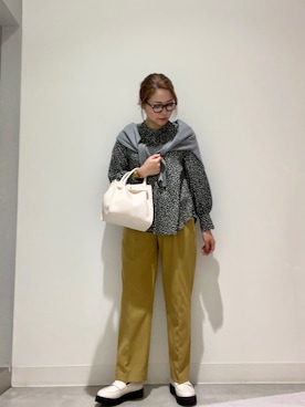 「RODE SKO」｜「アイテム（ローファー）」を使った、asamiさん（レディース・164cm）の秋コーディネート