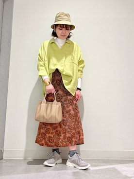 「RODE SKO」｜「アイテム（スニーカー）」を使った、asamiさん（レディース・164cm）の春コーディネート