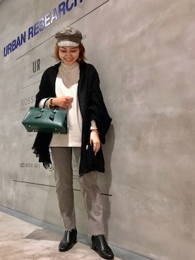 「SENSE OF PLACE by URBAN RESEAR」｜「アイテム（スウェット）」を使った、asamiさん（レディース・164cm）の秋コーディネート