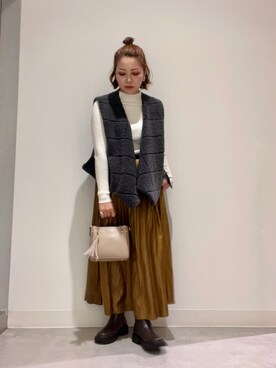 「URBANRESEARCH」｜「アイテム（ブーツ）」を使った、asamiさん（レディース・164cm）の秋コーディネート