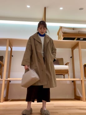 「アイテム（ステンカラーコート）」を使った、asamiさん（レディース・164cm）の秋コーディネート