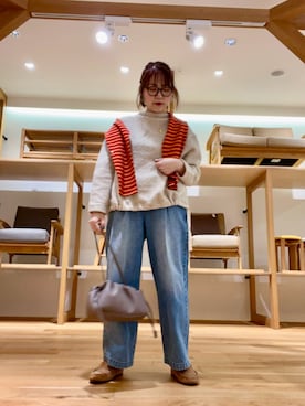 「アイテム（スリッポン）」を使った、asamiさん（レディース・164cm）の秋コーディネート