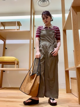 「SMELLY（スメリー）のアイテム（サングラス、ブラウン系）」を使った、asamiさん（レディース・164cm）の春コーディネート