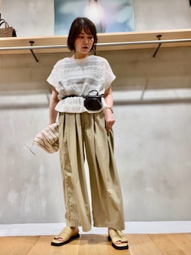 「URBAN RESEARCH（アーバンリサーチ）のコットンテレコタンクトップ（タンクトップ、グレー系）」を使った、asamiさん（レディース・164cm）の夏コーディネート