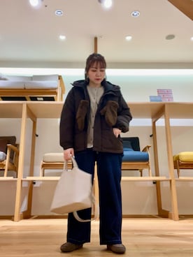 「アイテム（手袋）」を使った、asamiさん（レディース・164cm）の冬コーディネート