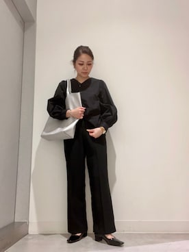 「アイテム（トートバッグ、シルバー系）」を使った、asamiさん（レディース・164cm）の春コーディネート