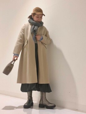 super120 リバーステンカラーコートを使った人気ファッション