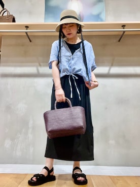 「SMELLY（スメリー）のペーパーブレードハット（ハット、ホワイト系）」を使った、asamiさん（レディース・164cm）の夏コーディネート