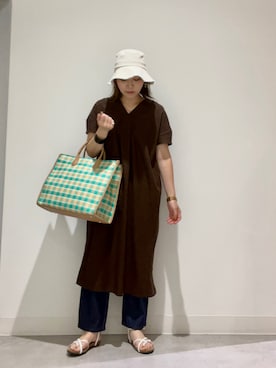 「RODE SKO」｜「アイテム（帽子）」を使った、asamiさん（レディース・164cm）の夏コーディネート