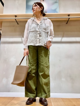 「RODE SKO（ロデスコ）のアイテム（ローファー）」を使った、asamiさん（レディース・164cm）の秋コーディネート