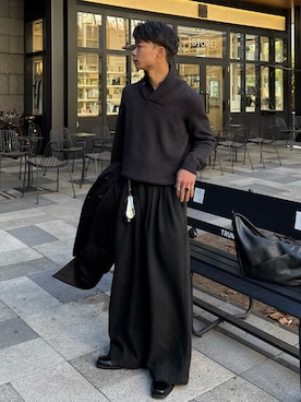 「SINSS（シンス）のTweed three tuck wide slacks / ツイード3タックワイドスラックス（スラックス、グレー系）」を使った、ひびさん（メンズ・168cm）の冬コーディネート