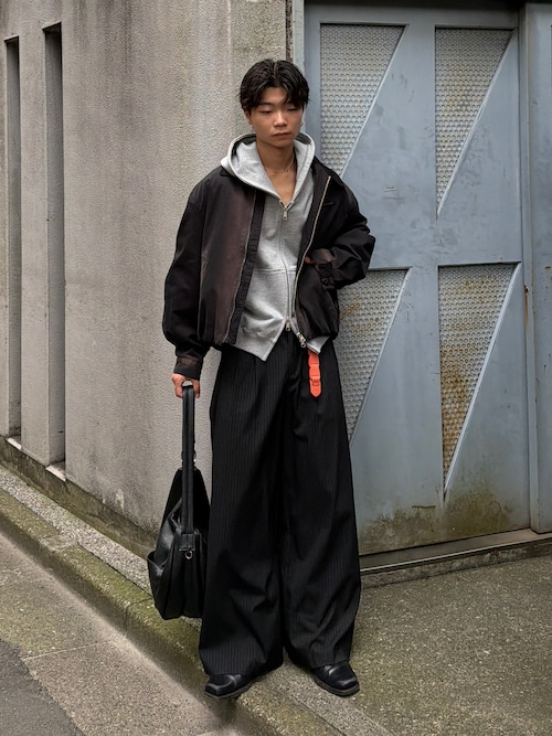 「SINSS(シンス)のHeavy weight double zip hoodie / ヘビーウェイトダブルジップフーディー (短丈)(パーカー)」を使った、ひびさん(メンズ・168cm)の秋コーディネート