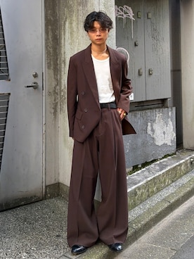 「アイテム（スラックス、ブラウン系）」を使った、ひびさん（メンズ・168cm）の秋コーディネート