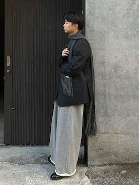 「SINSS（シンス）のアイテム（スウェットパンツ）」を使った、ひびさん（メンズ・168cm）の冬コーディネート