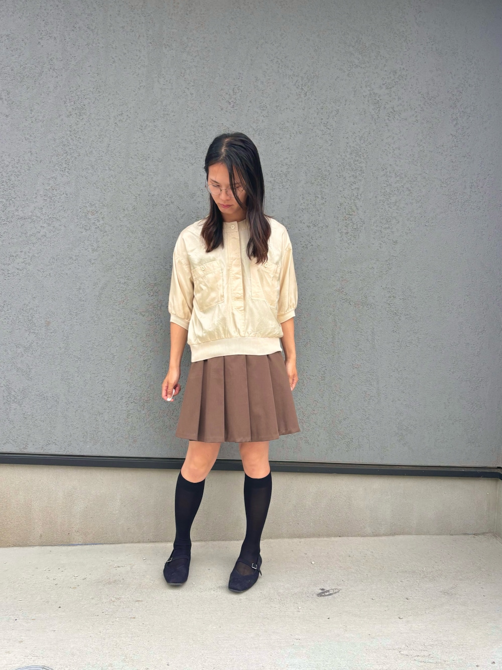 「今日のコーデ」｜「Qのアイテム（スカート、グレー系）」を使った、kyatomさん（メンズ・170cm）の夏コーディネートの1枚目の写真