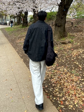 「LUENNA（ルエナ）の【LUENNA】Clean Denim Shirt Jacket / クリーン デニムシャツジャケット（シャツ/ブラウス、ブラック系）」を使った、kojiさん（メンズ・174cm）の春コーディネート