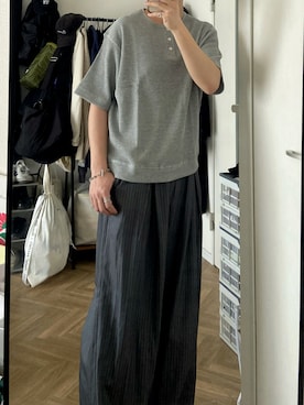 「LUENNA（ルエナ）のアイテム（スラックス）」を使った、kojiさん（メンズ・174cm）の春コーディネート