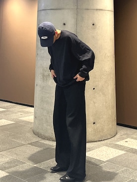 「COS（コス）のアイテム（パンツ）」を使った、kojiさん（メンズ・173cm）の秋コーディネート