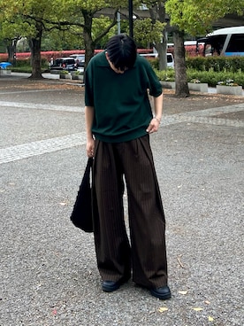 「soerte（ソエルテ）のアイテム（スラックス）」を使った、kojiさん（メンズ・174cm）の春コーディネート