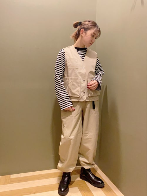 ZARA ダークグリーン Vネックニットベスト M 1989年 - メルカリ