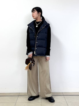 「アイテム（ダウンベスト）」を使った、ちさん（レディース・175cm）の秋コーディネート