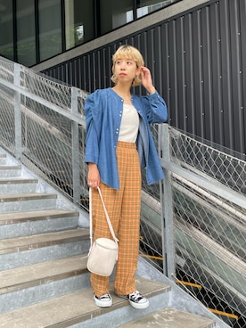 「デニムっていいよね」｜「アイテム（スラックス）」を使った、こざるさん（レディース・158cm）の夏コーディネート