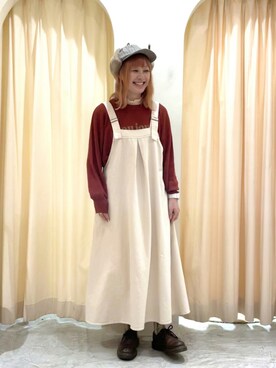 「ロゴニット」｜「アイテム（ジャンパースカート）」を使った、ｒｉｅ_さん（レディース・157cm）の秋コーディネート
