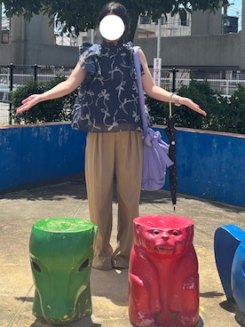 「アイテム（チノパンツ）」を使った、Momokaさん（レディース・164cm）の夏コーディネート
