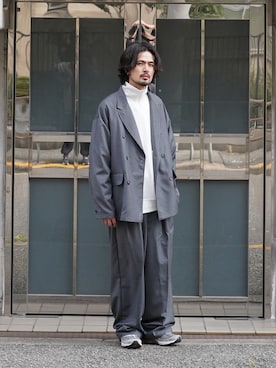 「アイテム（その他アウター、グレー系）」を使った、Aphlotusさん（メンズ・173cm）の秋コーディネート