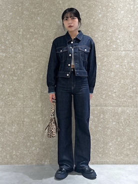 「アイテム（デニムジャケット）」を使った、rinoさん（レディース・158cm）の秋コーディネート