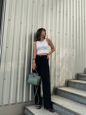 「JUEMI（ジュエミ）のアイテム（シューズ）」を使った、Natsumiさん（レディース・160cm）の秋コーディネート