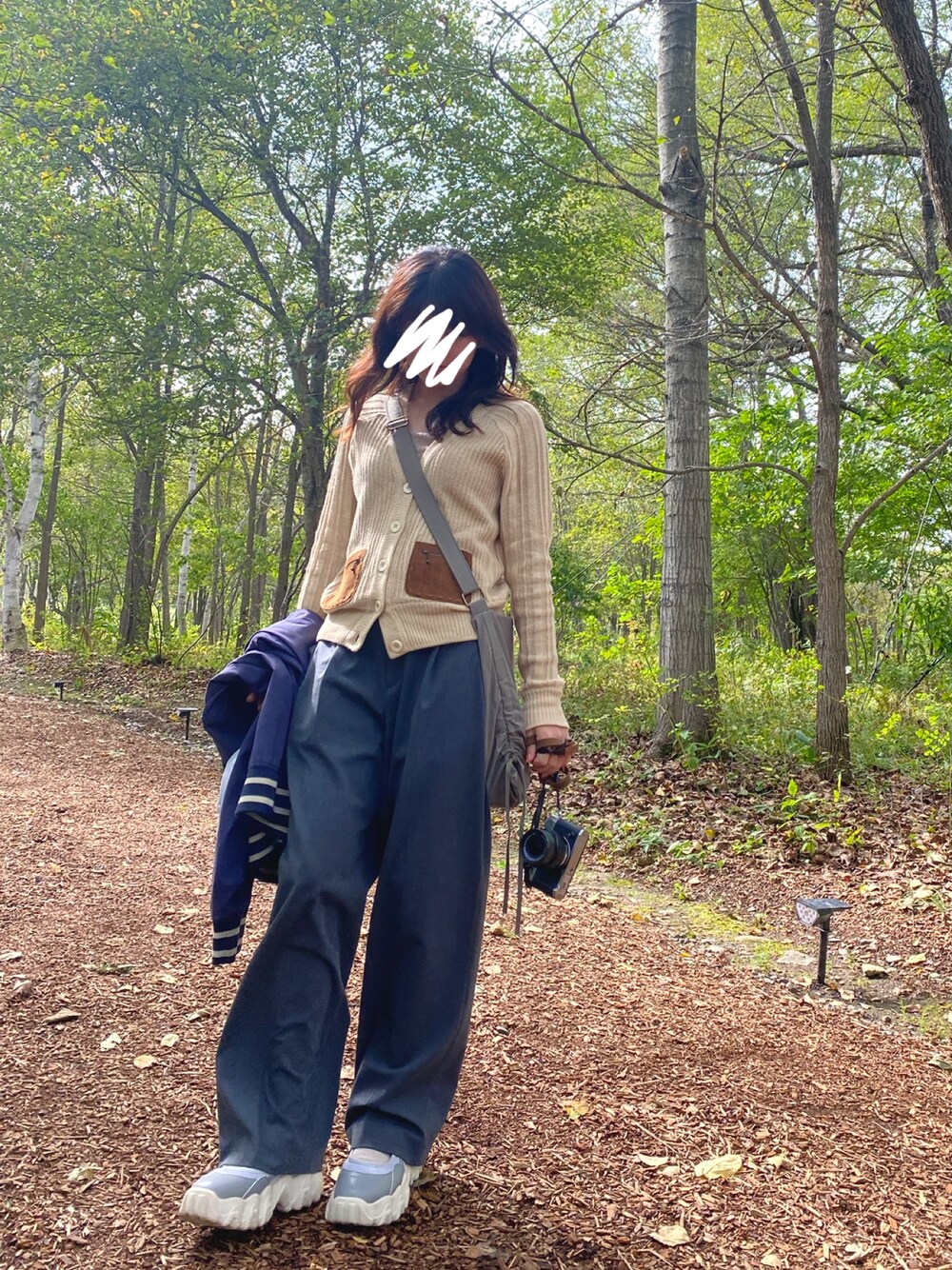「Ralph Lauren、UNIQLO、Samansa Mos2、タックワイドパンツ、ショルダーバッグ、古着、古着MIX、秋服まるっと大公開、オトナカジュアル、休日スタイル、おでかけコーデ、オトナ女子、きれいめカジュアル、秋コーデ、カーディガン」｜「古着のアイテム（カーディガン/ボレロ、ベージュ系）」を使った、NAO☺︎さん（レディース・159cm）の秋コーディネートの1枚目の写真