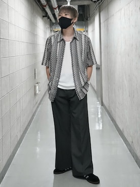 「CASPER JOHN（キャスパージョン）のアイテム（スラックス）」を使った、KE-ICHIさん（メンズ・177cm）の夏コーディネート