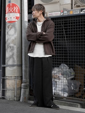 「アイテム（Tシャツ/カットソー）」を使った、KE-ICHIさん（メンズ・177cm）の秋コーディネート