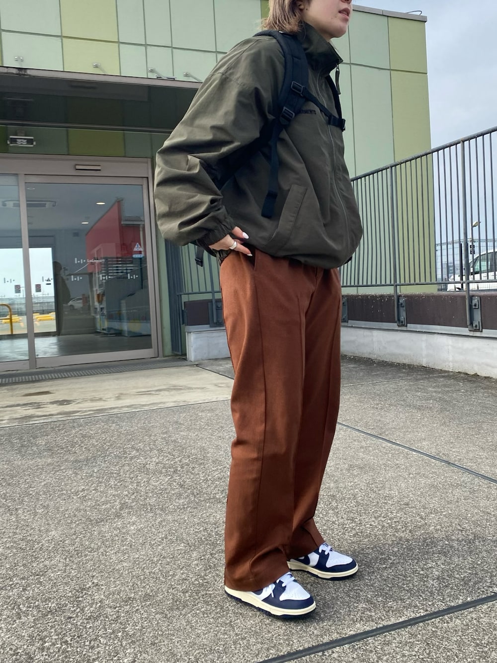 CAMBRIDGE オリーブ ナイロンジャケット スエード襟 2ポケット WORK WEAR SUIT Bizテーラードジャケット （ベージュ） -靴