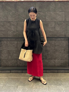 「URBAN RESEARCH ROSSO WOMEN（アーバンリサーチ　ロッソ）のアイテム（スカート）」を使った、MIREIさん（レディース・165cm）の春コーディネート