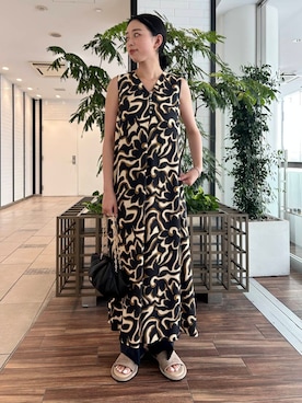 「URBAN RESEARCH（アーバンリサーチ）のアイテム（ワンピース）」を使った、MIREIさん（レディース・165cm）の夏コーディネート