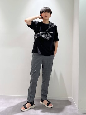 「アイテム（スラックス）」を使った、おませさん（メンズ・175cm・20代）の夏コーディネート