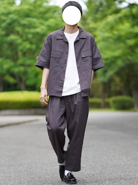 「ユニクロ」｜「アイテム（セットアップ）」を使った、なおゑさん（メンズ・180cm）の春コーディネート