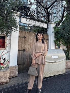 「アイテム（パンツドレス）」を使った、DRESS PLUSさん（レディース・165cm）の冬コーディネート