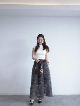 「DRESS PLUS（ドレスプラス）のフリルスカート ロングスカート 可愛い（Skirt、グレー系）」を使った、DRESS PLUSさん（レディース・168cm）の春コーディネート