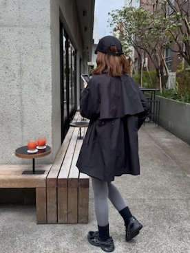 「DRESS PLUS（ドレスプラス）のトレンチコート Aライン 裏地付き アウタ（Trenchcoat、ブラック系）」を使った、DRESS PLUSさん（レディース・168cm）の春コーディネート