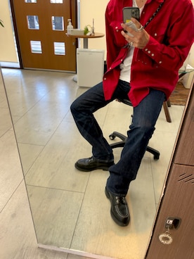 「アイテム（ミリタリージャケット、レッド系）」を使った、YUHIさん（メンズ・174cm）の春コーディネート