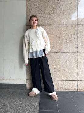 「KBF（ケイビーエフ）のフリルドッキングスウェット（スウェット）」を使った、yukiさん（レディース・155cm）の秋コーディネート