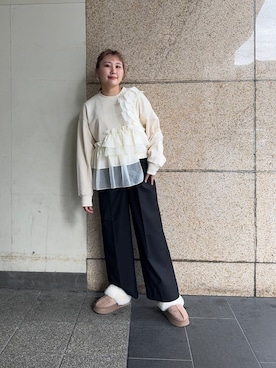 「KBF（ケイビーエフ）のフリルドッキングスウェット（スウェット）」を使った、yukiさん（レディース・155cm）の秋コーディネート